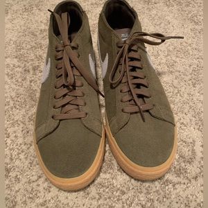 Nike SB Zoom, men’s shoes, size 10.5